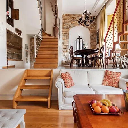 Artistic Luxury Villa *