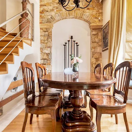 Artistic Luxury Villa *